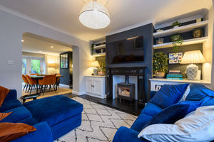 Sitting Room- click for photo gallery